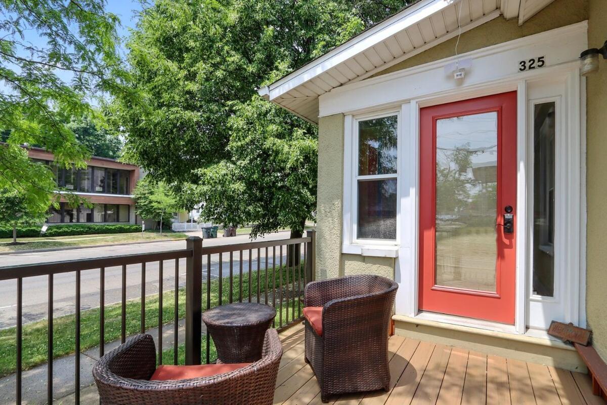 Newly Renovated - Private Home In The Heart Of Downtown Lake Geneva - Dog Friendly - Secluded Back Deck Εξωτερικό φωτογραφία